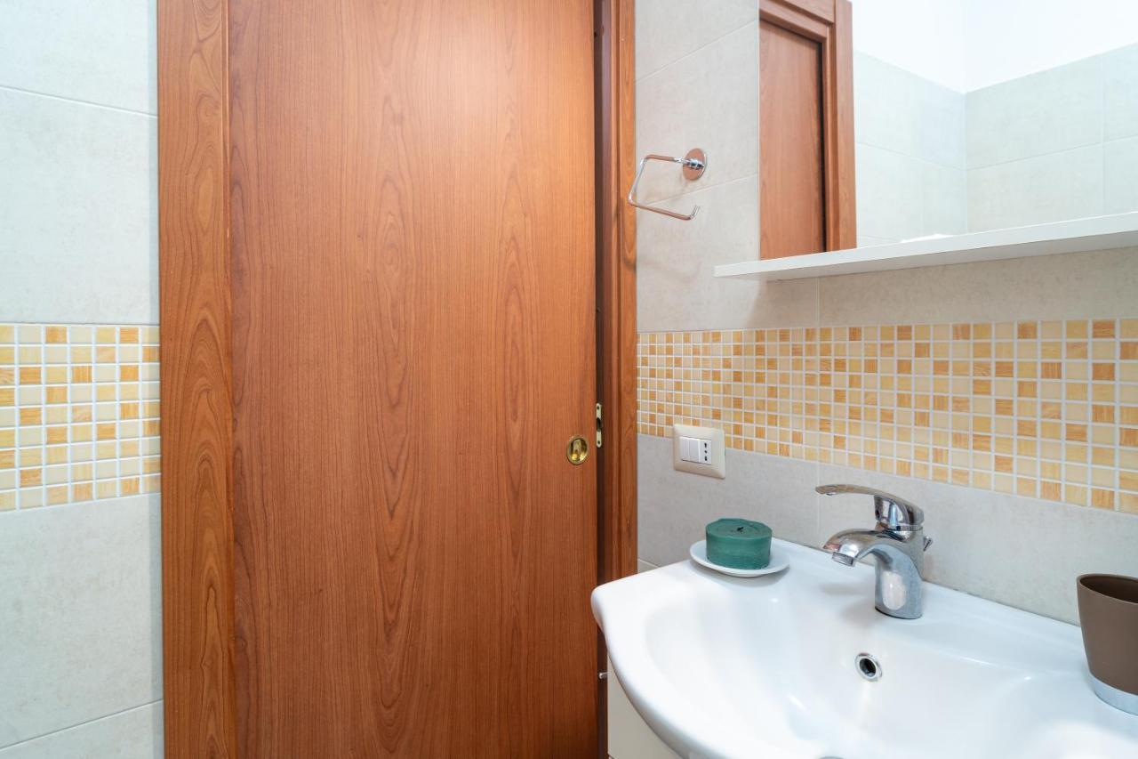 Nicaredda Guest House Catania Bagian luar foto
